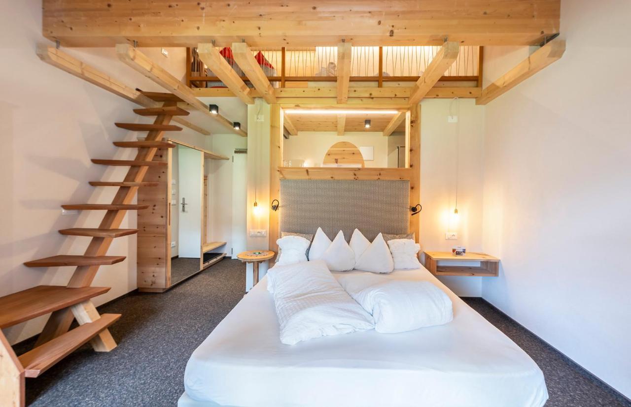 Berghotel Jochgrimm - Your Dolomites Home Варена Экстерьер фото